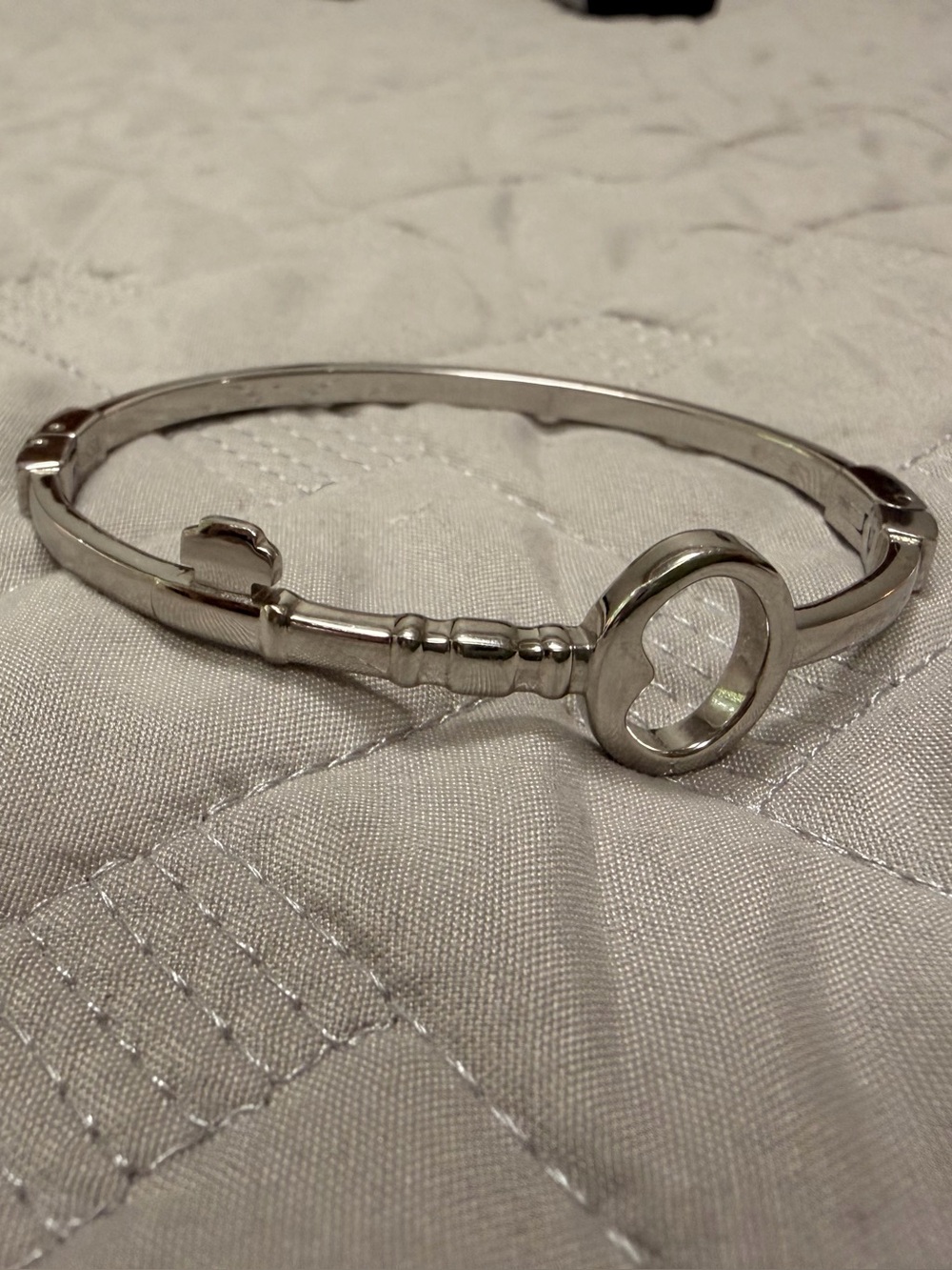Fossil Silver Tone Key Hinged Bangle Bracelet Stainless Steel